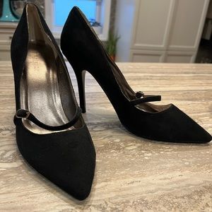 Black Sued size 9 stilettos